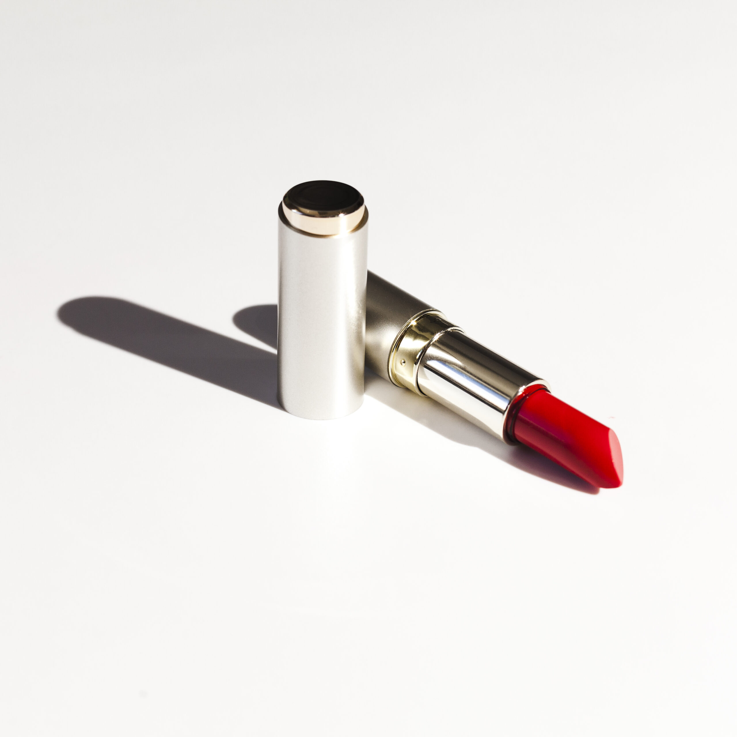 Home 14 red-lipstick-white-background